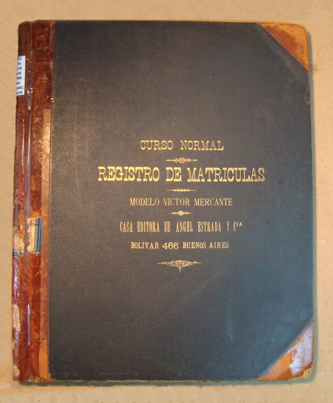 Primer libro de registro de matrículas.1895