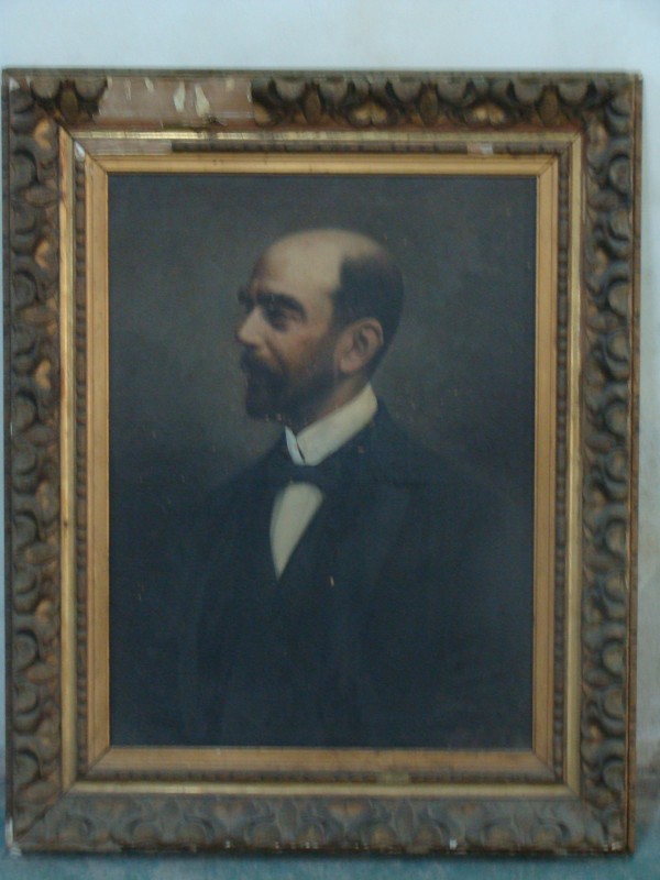 Retrato del fundador del Profesorado, Dr. Juan Ramón Fernández.